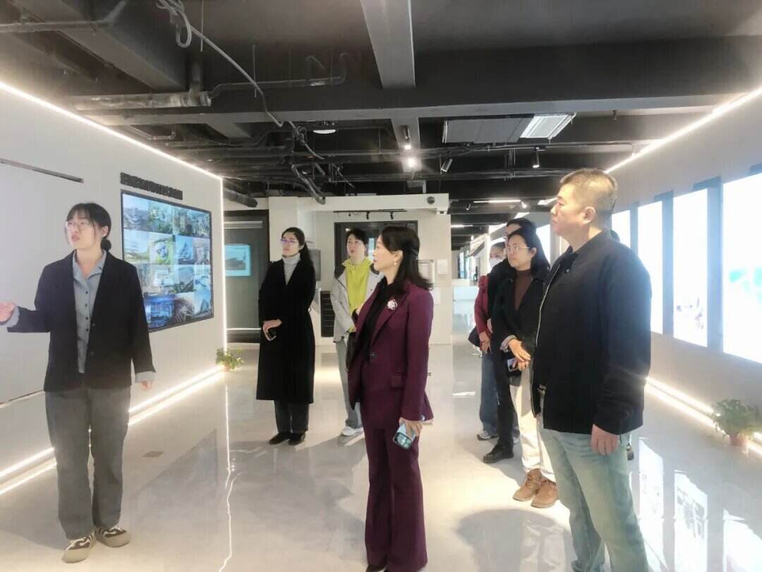 亚洲性夜色九九九久久久