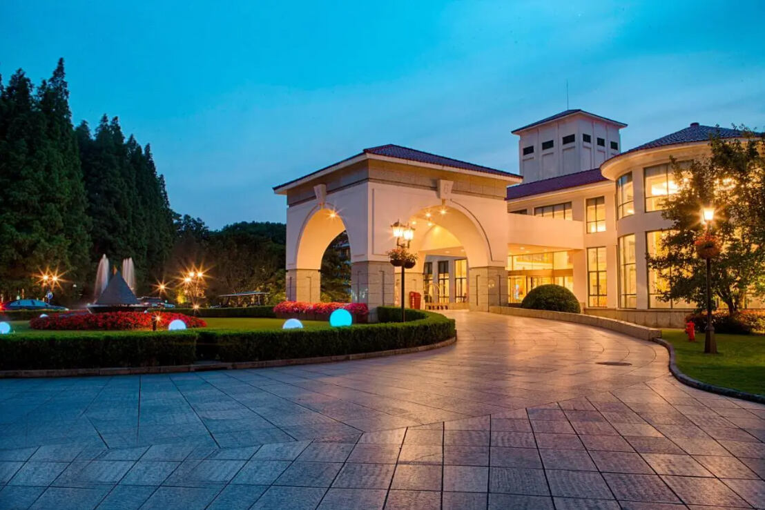 亚洲性夜色九九九久久久