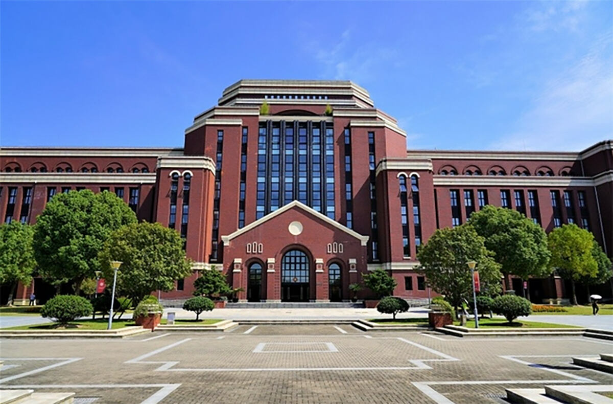 亚洲性夜色九九九久久久